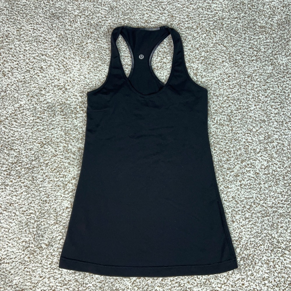 Lululemon Tank Top Womens Small Black Yoga Activewear Racerback Sleeveless Logo